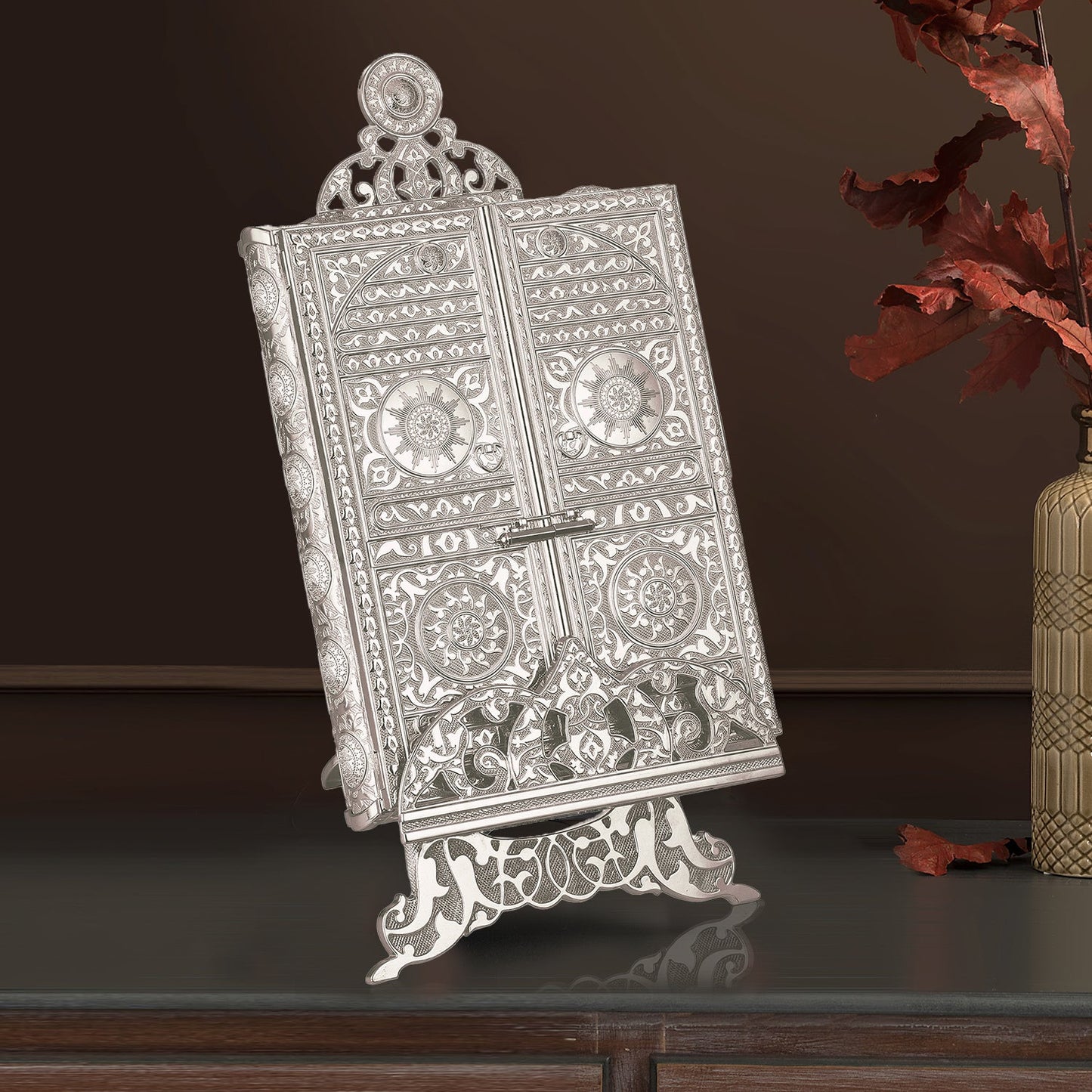 Luxury Metal Quran Box with Stand — Islamic Gift Box